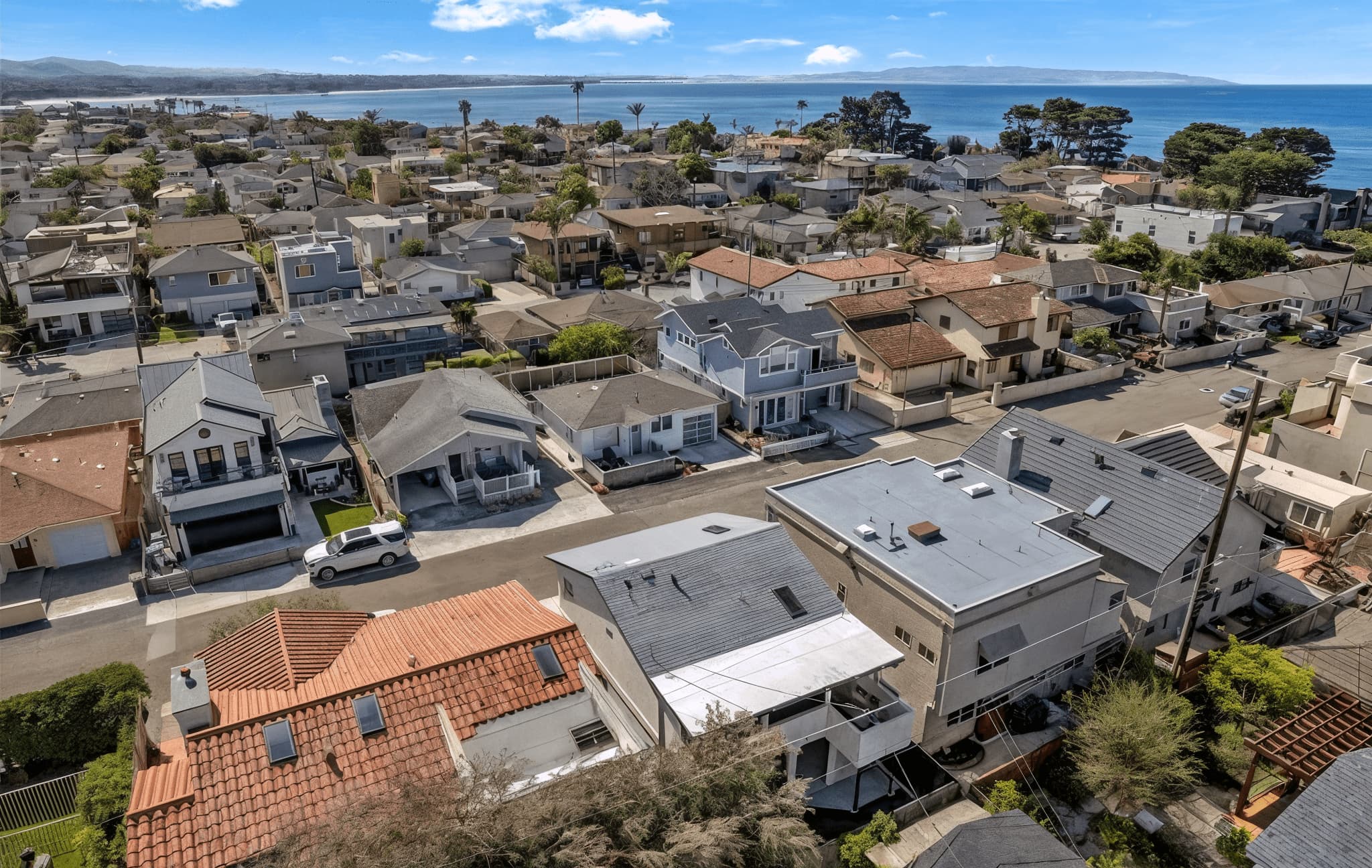 Aerial view of coastal homes in Pismo Beach, California